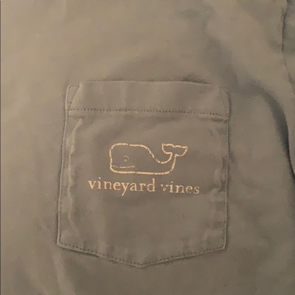 Vineyard vines men’s long sleeve - Picture 2 of 4